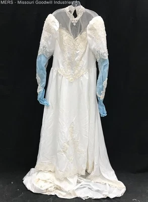 Vestido de novia para mujer Jasmine blanco de encaje con hombros descubiertos con velo talla 20 Foto 1 de 4