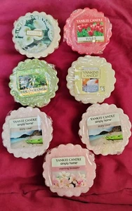 Yankee Candle Flowers and Spring Discontinued Scents - Picture 1 of 2