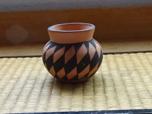 Native American New Mexico red with black line pot from GALLERY SANTA FE - Picture 1 of 6