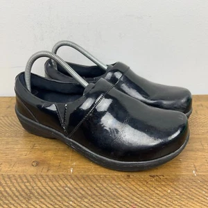 Klogs Shoes Womens 9 W Black Shiny Comfort Slip On Work Wear Nurse Clogs - Picture 1 of 10