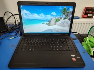 Retro vintage Compaq Presario CQ57 laptop Windows XP Radeon HD - Afbeelding 1 van 6