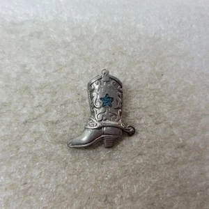 Western Cowboy Boot Pin Blue Star Turquoise Accent Mini Rodeo Style Clutch Back - Picture 1 of 4