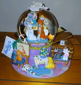Globo de nieve musical Aristorcats piano todo el mundo quiere ser una canción de gato nuevo sin caja - Imagen 1 de 7