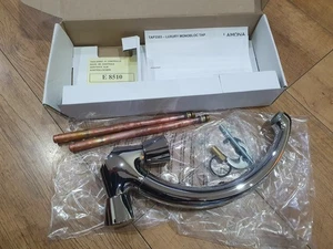 Howdens LAMONA TAP3303 Luxury Monobloc Mixer Tap Polished Chrome BRAND NEW BOXED - Picture 1 of 14