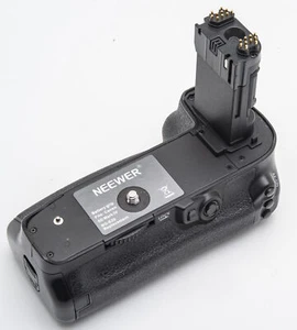 Impugnatura batteria Neewer Battery Grip impugnatura batteria - Canon EOS 5D Mark IV - Foto 1 di 6