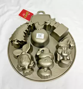 Williams Sonoma The Grinch Cakelet Pan Whoville Weihnachten Max Cindy Lou Who - Bild 1 von 8