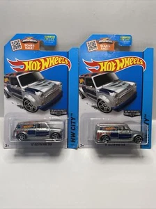 2015 Hot Wheels Zamac HW City '67 AUSTIN MINI VAN Lot Of 2 - Picture 1 of 8
