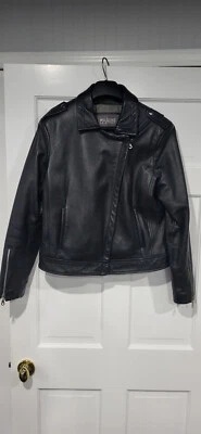 Chaqueta de cuero Wilson para mujer talla grande negra recortada chaqueta de motociclista excelente estado Foto 1 de 4