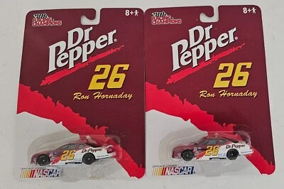 2002 1/64 CORRECT RON HORNADAY #26 DR PEPPER NASCAR AND ERROR BOBBY HAMILTON JR - Image 1 of 4
