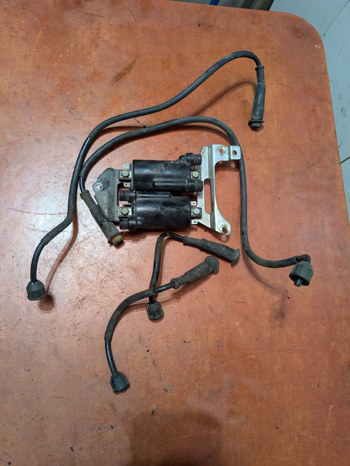 1983-1986 Honda magna V65 VF1100 ignition coils - Image 1 of 4