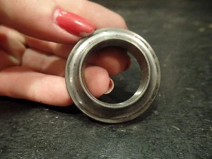 1979 HONDA XR500 XR 500 BOTTOM TRIPLE CLAMP TREE TOP BEARING CUP - Bild 1 von 3