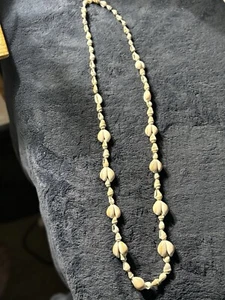 Handmade Beach Cowrie Conch Shell Strand Necklace 16" Ocean Seashell Boho - Picture 1 of 7
