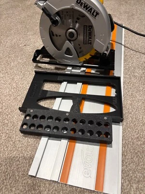 Dewalt DWE560 Adapterfuß auf Festool Makita Milwaukee Metabo Führungsschiene Schienen - Bild 1 von 4