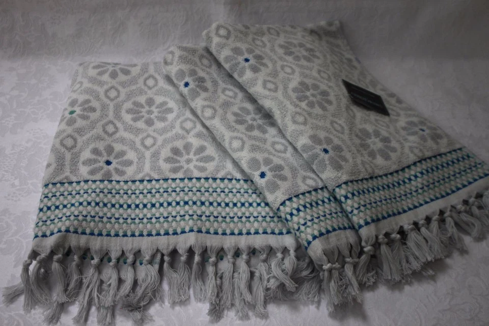 CYNTHIA ROWLEY FLORAL MEDALLION BATH+HAND TOWEL SET FRINGE-GRAY/TEAL/WHITE - 3PC - Image 1 of 1