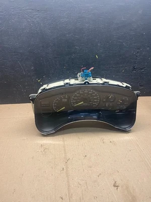 GMC Yukon 2002 velocímetro calibre de grupo fabricante original p5562 DG Foto 1 de 4