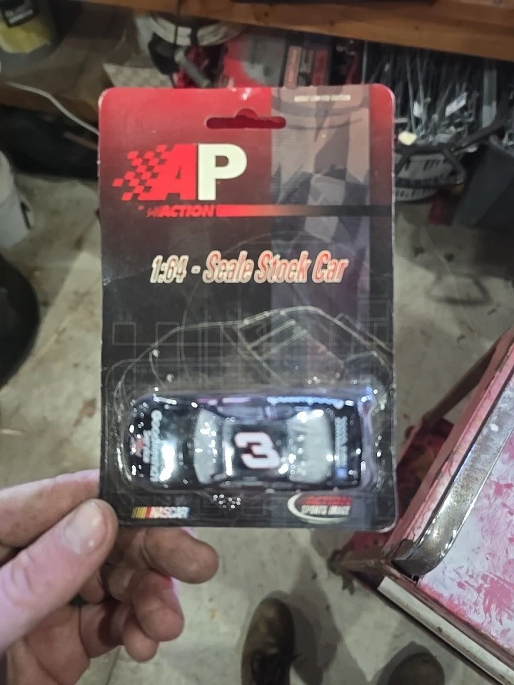 Dale Earnhardt #3 GM Goodwrench Service Plus NASCAR 1:64 - Image 1 of 1