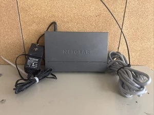 Netgear ProSafe GS108E V4 8 Port Gigabit Desktop Ethernet Unmanaged Switch P - Picture 1 of 5