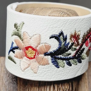 Embroidered Floral wrist Bracelet Flowers Stitched White New Adjustable Cuff - Picture 1 of 15