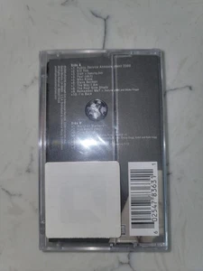 Eminem - Marshall Mathers LP cassette - Picture 1 of 8