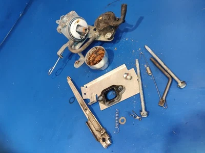 16700-Z0J-003 carburetor 16100-Z1A-801  for 12000-Z1A-0000 honda gc190 - Image 1 of 4