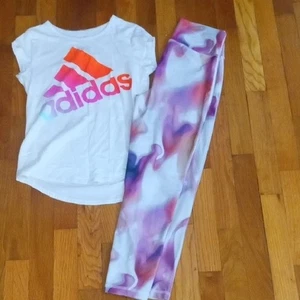 Mädchen 14 Adidas weißes T-Shirt und Swirl Leggings Set - Bild 1 von 2