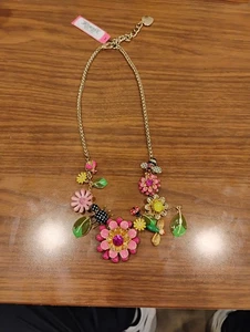 BETSEY JOHNSON SELTENE VINTAGE INSEKTEN BLUMEN GARTEN STATEMENT HALSKETTE - Bild 1 von 3