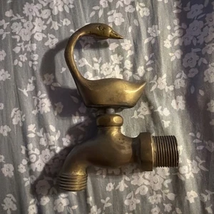 Massiver Messing/Bronze Schwan Gans Garten Wasserhahn Zapfen Alt Indien Aufkleber - Bild 1 von 23