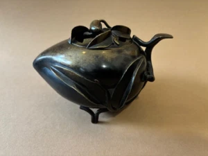 Incienso antiguo bronce Japón 1880 a 1910 Art Nouveau emblema esvástico - Imagen 1 de 8