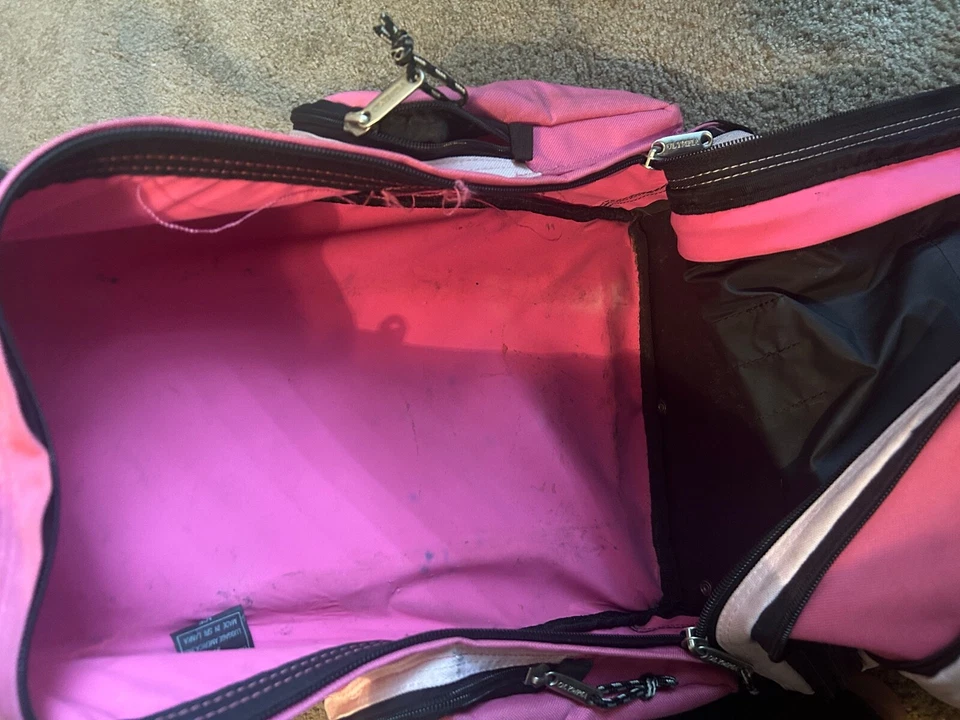 mochila sports plus olympia rosa usada acolchada muchas cremalleras lata para mucho esto Foto 1 de 4