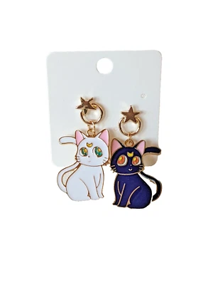 Sailor Moon Cat Luna & Artemis Women Earrings Casual Enamel Alloy Brass Stud - Image 1 of 4