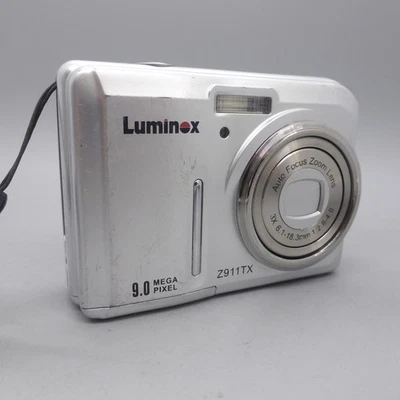 Luminox Z911TX Digital Camera 9.0MP Silver Tested - Image 1 of 4