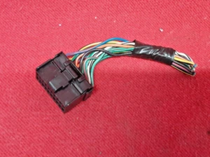 2000 - 2006 Subaru Legacy Outback Baja 2.5L H4 Cruise Control Module PIGTAIL - Picture 1 of 5