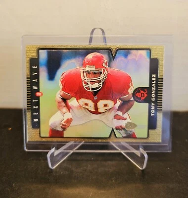 TONY GONZALEZ 1998 Upper Deck UD3 🏈 "Next Wave" Gold  # 47 Kansas City Chiefs - Image 1 of 2