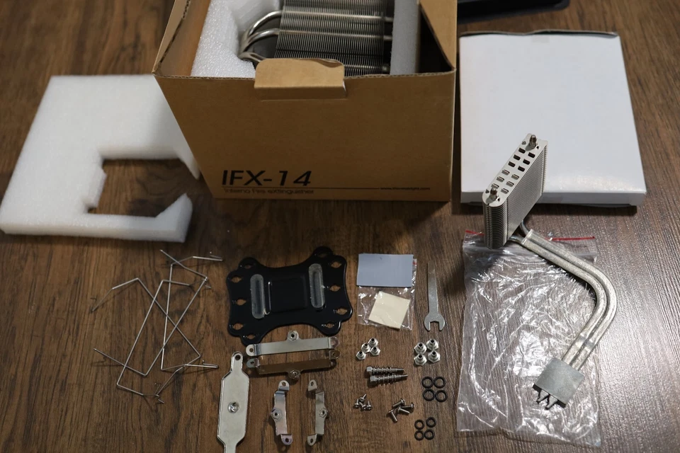 Extintor de incêndio Thermalright IFX-14 Inferno - Imagem 1 de 4