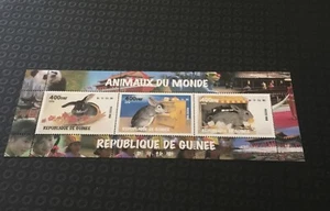 Commonwealth Republique De Guinee Rabbits Mnh Mini Sheet - Picture 1 of 2