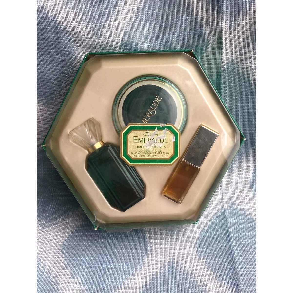 未使用　COTY EMERAUDE パルファム 12ml 未使用 COTY EMERAUDE パルファム 12ml 未使用 COTY EMERAUDE