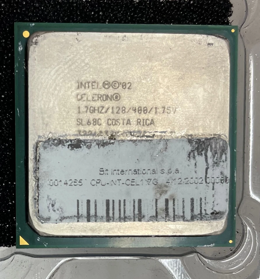 CPU Intel Celeron 1,7GHz socket 478/mPGA478B SL68C RK80531RC029128 usata - Immagine 1 di 1