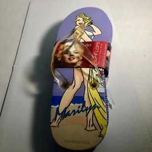 Marilyn Monroe Vintage Flip Flops NWT M 7/8 - Picture 1 of 3