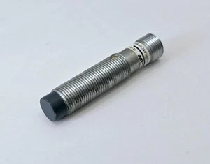 Balluff BSE M12 F1 PSC 10F-S04G Inductive proximity switches and sensors #2 - Picture 1 of 5