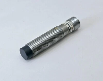 Balluff BSE M12 F1 PSC 10F-S04G Inductive proximity switches and sensors #2 - Image 1 of 4