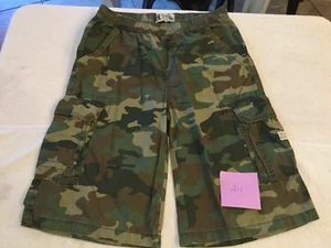Children’s Place Army Green Camo Cargo Pull On Shorts - Size 14 - Excellent - Picture 1 of 1
