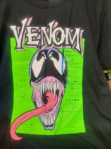Marvels Venom Neon Color Comic Cover Style Mens T-shirt Large NM/M - Picture 1 of 12