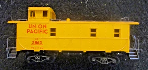 HO Gauge Union Pacific Caboose #3862 by Athearn (LC525) - Picture 1 of 2