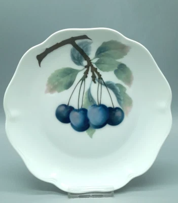 Rosenthal Madeleine Pate-sur-Pate Obstteller 21,5 cm Jugendstil Kirsche - Bild 1 von 4