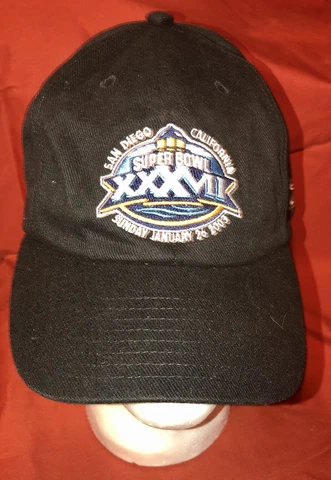 SUPER BOWL XXXVII OAKLAND RAIDERS VS TAMPA BAY BUCS OFFICIAL EMBROIDERED CAP,NWT Cover