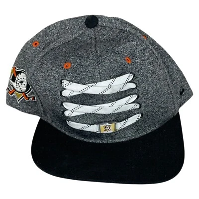 NHL Zephyr Anaheim Ducks Lacer Flat Bill Snapback Gray Black Hat Brand New - Image 1 of 4