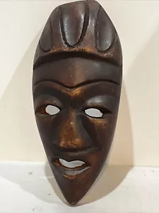 RARE FIND! * Vintage African Wood Mask * Hand Carved Face Wall Hanging ~ NICE! - Picture 1 of 5
