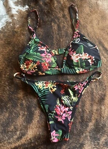 DIXXON Gili Swimsuit Size L Brand New - Picture 1 of 6