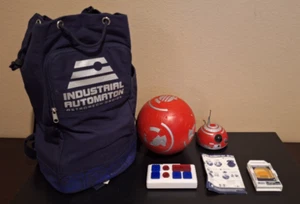 Disney Star Wars Galaxy's Edge Droid Depot RC Control Remoto BB Astromecánico Rojo-Blanco-Negro - Imagen 1 de 3