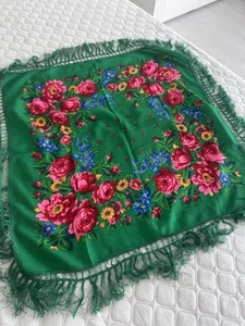 Vintage square scarf with tassels, floral print,baba scarf, wool scarf - Picture 1 of 10